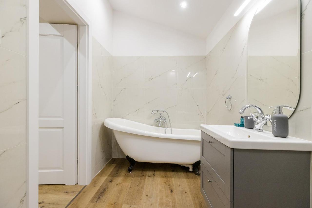 Apartament Shortstaypoland Zelazna *